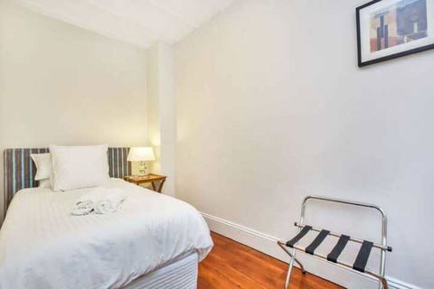 3 Bedroom Terrace At Harbour Bridge - Hervey Bay Accommodation 1