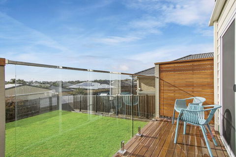 12 Echidna Grove - Yamba Accommodation 2