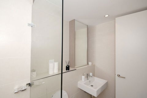 Pelicanstay In Bondi Junction - Casino Accommodation 4