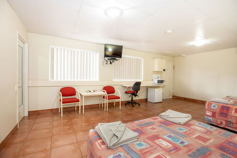Leichhardt Hotel Motel - Casino Accommodation 7