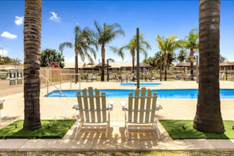 Lakeside Country Club - Numurkah - Accommodation Mount Tamborine 0