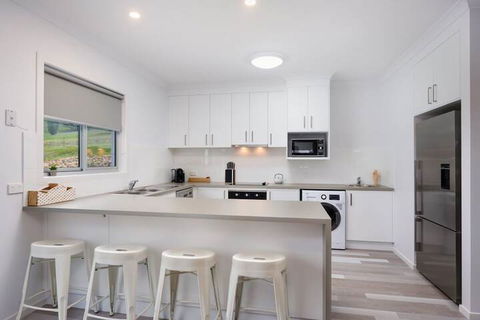Albury Yalandra Apartment 1 - Lightning Ridge Tourism 5