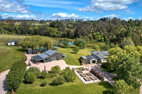 The Cottage At 3 Willows Vineyard - Yamba Accommodation 1