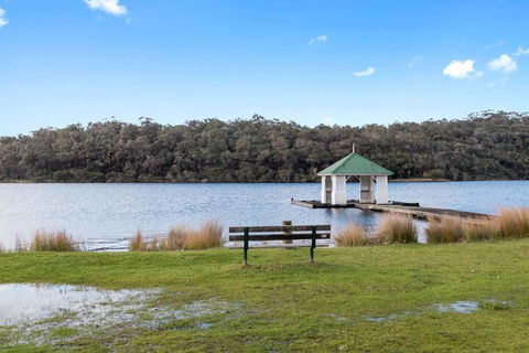 Rest Point Holiday Village - Victoria Tourism 6