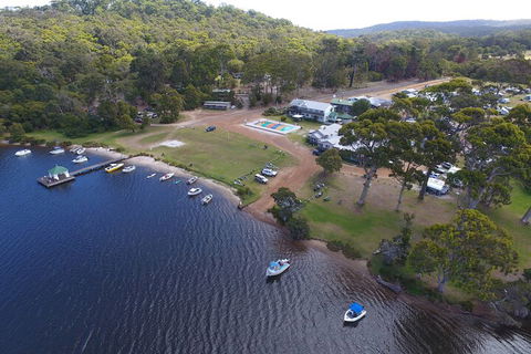 Rest Point Holiday Village - Victoria Tourism 4
