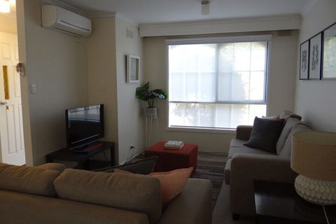 4 / 47 Delany Ave Bright - Accommodation Ballina 4
