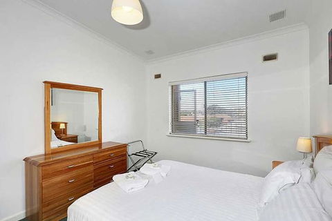 SUMMER BREEZE - Holiday And Business Accommodation - Accommodation in Bendigo 6