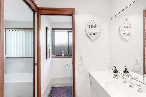 Campbell Avenue 28 - Accommodation NSW 2