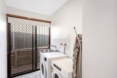 Campbell Avenue 28 - Accommodation NSW 7