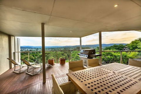 Highview - Accommodation Yamba 4