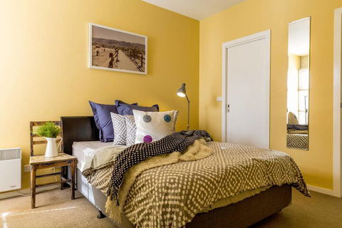 Mika, 2bdr Fitzroy Pad With Secure Parking - WA Accommodation 1