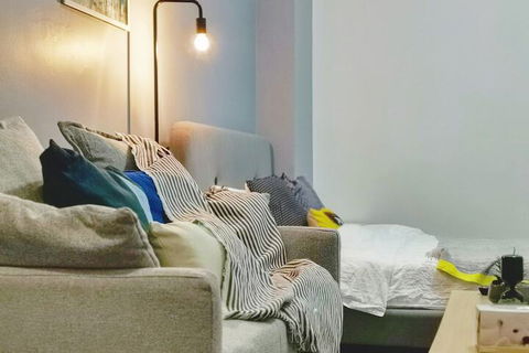 Sky Garden Studios - Accommodation VIC 3
