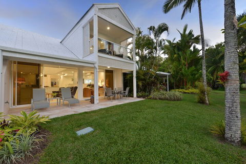 Mirage Luxury Villas - Accommodation Sydney 3