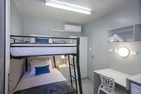 Lake Kawana Accommodation - Wagga Wagga Accommodation 6