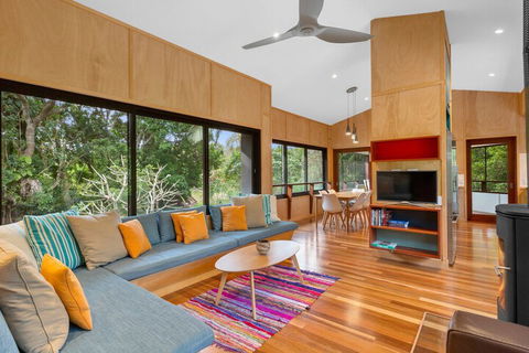 Fingal Head Dune House - Hobart Tourism 5