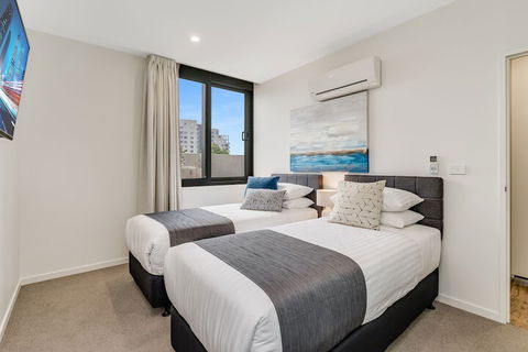 Beau Monde Apartments Newcastle - Verve Apartments - Tourism Listing 6