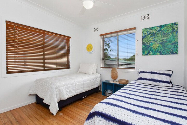 BEACH HOUSE On PEARL - thumb 1