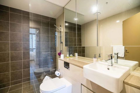 Fabulous City 2 BDR Apt In New Building - Car Rental 4