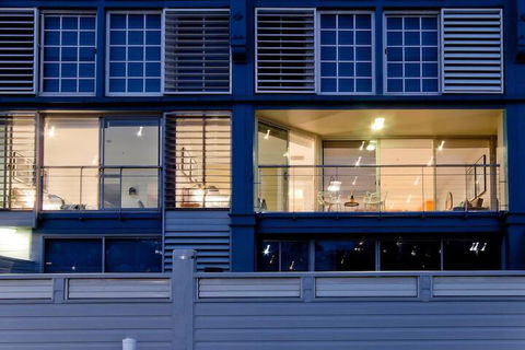 Absolute Sydney Harbour Front Luxury With Parking - Accommodation Broken Hill 1