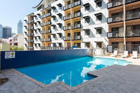 Two Bedroom Apt Next To Perth CBD With Parking. - Accommodation Asia 6