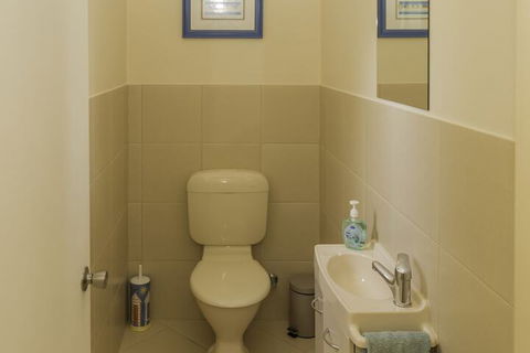 Tranquillity On Riverview 33 Riverview Drive - Accommodation Directory 2