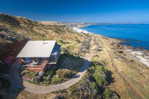 Cliffs End Beach Shack 105 Gold Coast Drive Carrickalinga - Accommodation Directory 3
