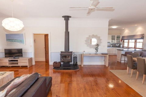 The Banksia 3 Banksia Court - Byron Bay Accommodation 2
