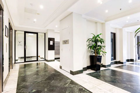 Surry Hills 1012 Elizabeth Apartment - Holiday Sydney 3