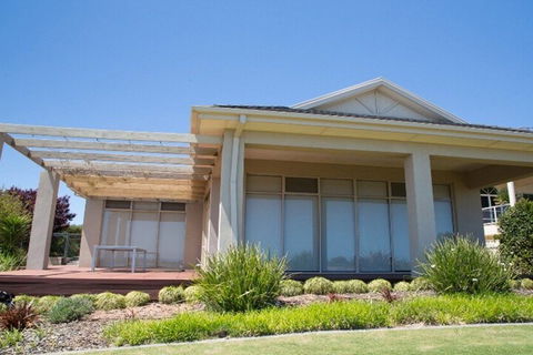 Golfers Paradise 52 Huntingdale Drive - Gold Coast 4U 1