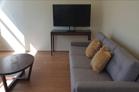 The Bay Apartment - Accommodation Newcastle 2