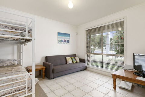 Seaholme Free Wifi & Foxtel - Northern Rivers Accommodation 2
