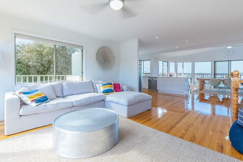 Beach Views On Beilby Free Wifi & Foxtel PET Friendly - Northern Rivers Accommodation 1