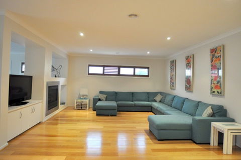 THE Haven Surf Side - Accommodation Hamilton Island 4