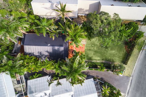 A PERFECT STAY - 3 Salty Sisters - Whitsundays Tourism 5