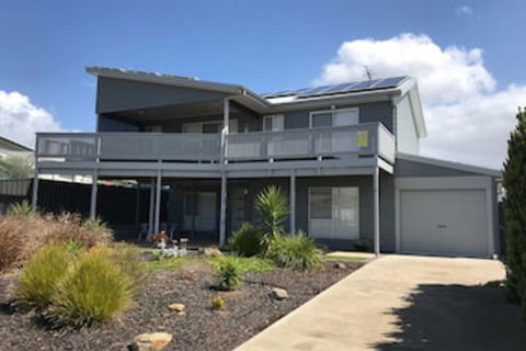 10 Hobart Road - Accommodation Newcastle 0