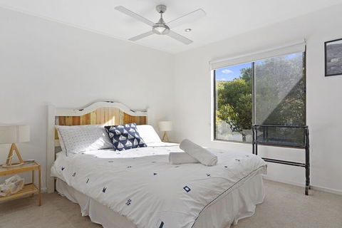 Sandy Feet Retreat 13 Scenic View Drive - Accommodation Directory 1