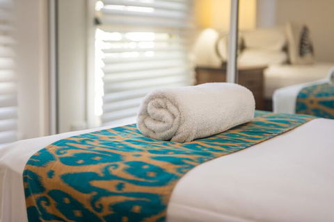 Ocean Views Galore - Airlie Beach - Wagga Wagga Accommodation 3