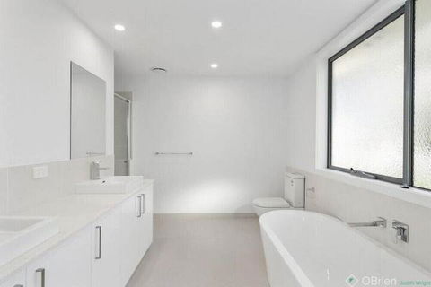 Phillip Island Townhouses - NT Tourism 5