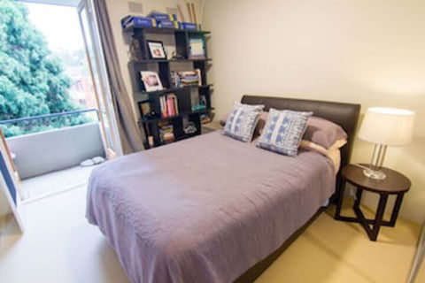 Cozy Apartment In Waverton - Accommodation Newcastle 0