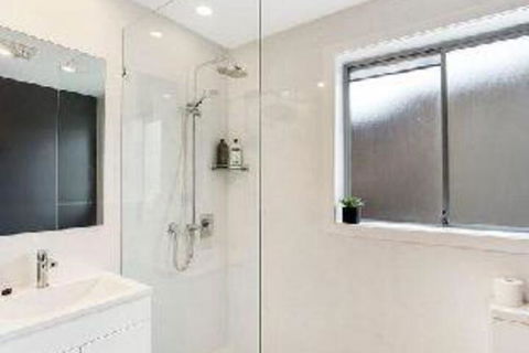 Louisa Court 4 / 49 Donald Street - Whitsundays Tourism 1