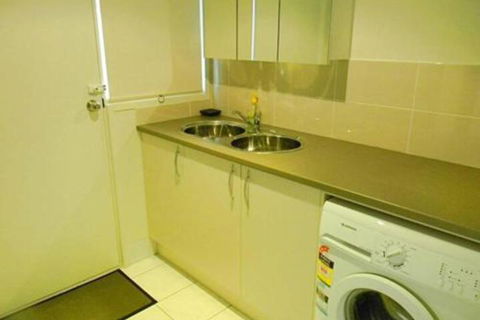 Making Waves - Accommodation Find 5