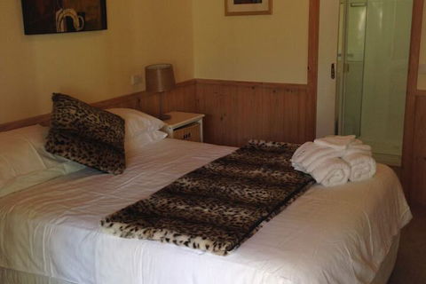 Yarraglen BnB - Accommodation Australia 5