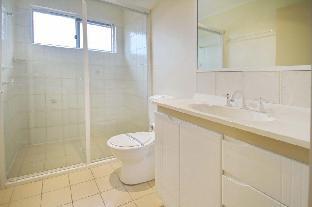 Redman Place 2 / 9 - WA Accommodation 3