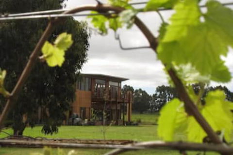 Bettenay Loft Spa Apartment & Lakeview Chalets - Hervey Bay Accommodation 0