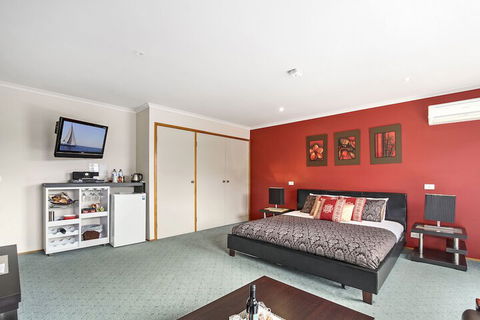 Venus Escapes Guesthouse - Holiday Jervis Bay 7