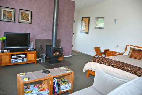 South Beach Haven - Broome Tourism 3