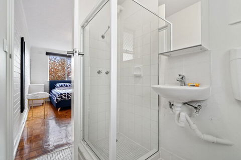 Pronto Apartments - Accommodation Sunshine Coast 1