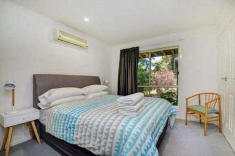 Aqualuna Beach Resort Unit 25 - Holiday Melbourne 2
