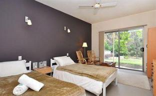 Aquador Retreat - Wagga Wagga Accommodation 4