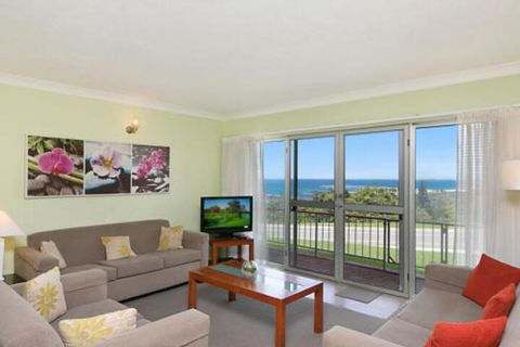 Northshore Unit 3 Overlooking Duranbah Beach & The Tweed River - Holiday Perth 0